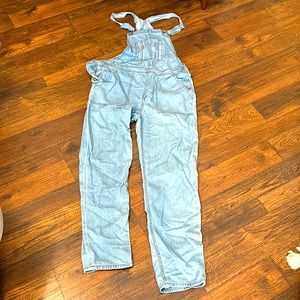 American Eagle overalls medium